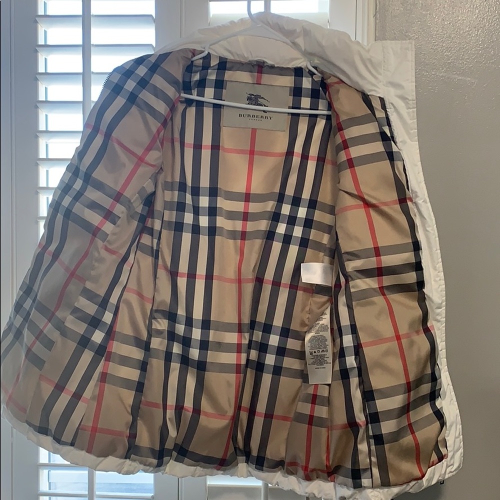 Authentic Burberry Jacket - image 2